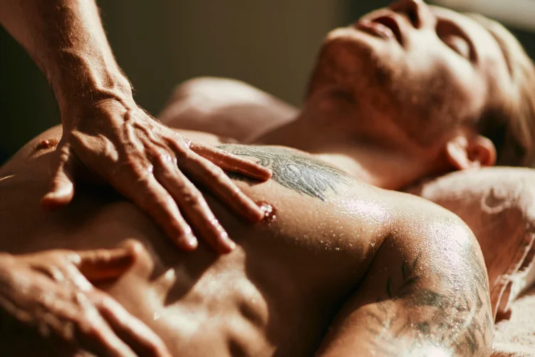 Deep tissue massage therapy at Under Pressure massage Barcelona